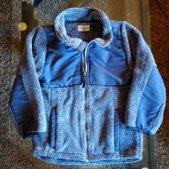 Boys sweater size 6 - Picture 1 of 2